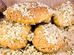 Меломакарони – традиционни гръцки коледни медени бисквитки - снимка на рецептата